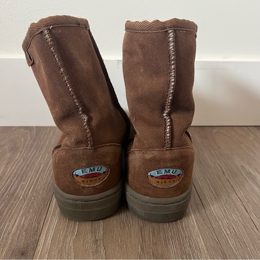 EMU RIDGE Australian Suede Boots Size M8 Wool Lining